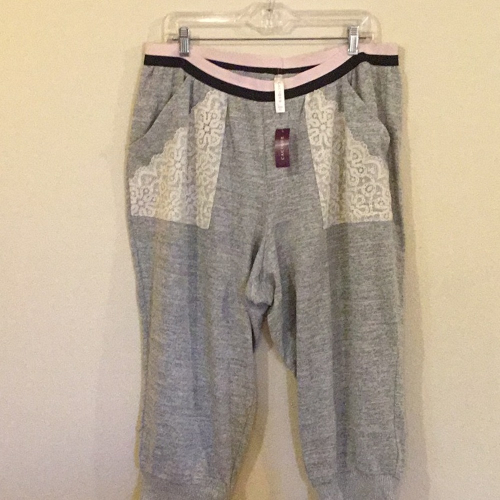 NWT Cacique sweat capris
